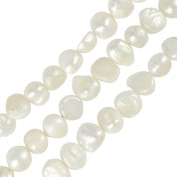 Fresh Water Pearl Bead (~5-6mm) (Ø~0.7mm) (~63pcs)