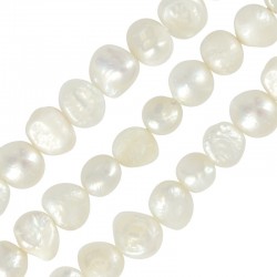 Fresh Water Pearl Bead (~6-7mm) (Ø~0.7mm) (~57pcs)