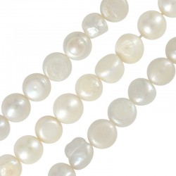 Fresh Water Pearl Bead (~9-10mm) (Ø~0.8mm) (~41pcs)