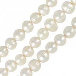 Fresh Water Pearl Bead (8-9mm) (Ø~0.8mm) (~45pcs)