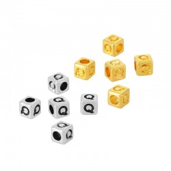 Zamak Bead Cube w/ Letter “Q” 4mm (Ø2.2mm)
