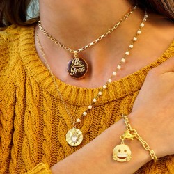 Charm rond en Laiton Émaillé « Be Free » 25 mm