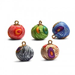 Woolen Pom Pom 15mm w/ Cap