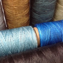 Filo in Poliestere Tondo Cerato 1mm (~100mtr/bobina)