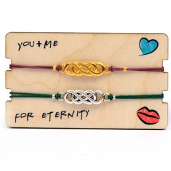 Carte en bois 85 x 50 mm avec 2 Bracelets Assortis Eternity