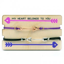 Wooden Card 85x50mm with 2 Bracelets Set Arrow