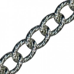 Aluminium Curb Chain Diag/Twisted 22x32mm