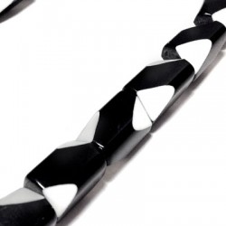 Tubo Irregolare in Resina 15.5x23mm (25 pz/filo)
