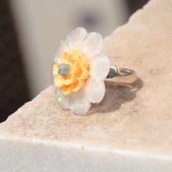 Fiore in Resina con Retro Piatto 24 mm