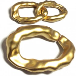 Anilla de Cadena Acrílica Ovalada Irregular 57x39mm
