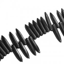 Pendente a Forma di ago in Howlite 25 mm