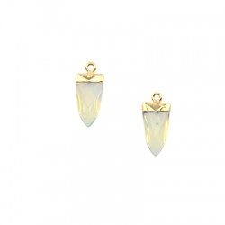 Charm dent en Opale Blanche avec Monture en Laiton 10 x 20 mm