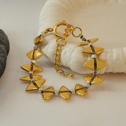 Perlina in Metallo Ottone Cubo 3mm (Ø2mm)