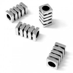 Passant Tube Réctangulaire en Métal/Laiton 4x8,5mm (Ø 2,6mm)