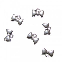 Colgante de Metal Zamak Corbatín 6x10mm