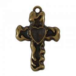 Pendentif Croix en Zamak avec cœur 20 x 28 mm