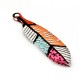 Colgante de Metacrilato Pluma 13x55mm
