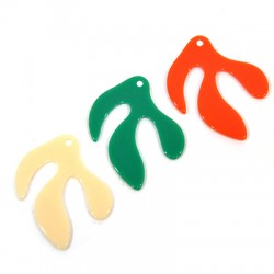 Pendentif en Acrylique Plexi Algue 25 x 30 mm