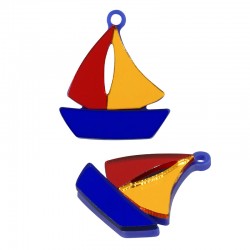 Pendentif en Acrylique Plexi Bateau 28 x 30 mm