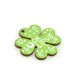 Pendentif en bois Trèfle à Quatre Feuilles « LUCK LOVE » 30 mm
