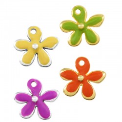 Enameled Zamak Charm Flower Daisy 13mm