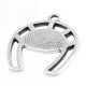 Pendentif en Zamak Émaillé en Forme de fer à Cheval avec œil Maléfique 26 x 27 mm