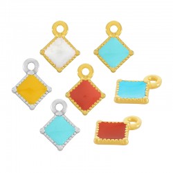 Charm en Zamak Émaillé en Forme de Losange 8 mm
