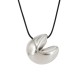 Collier avec Biscuit Chinois en Métal Argenté sur Cordon Noir