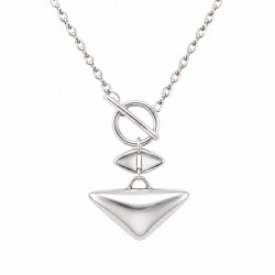 Collier géométrique avec losange en métal et fermoir en T