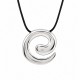 Collar con colgante de espiral de metal plateado en cordón negro