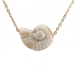 Summer Necklace with Ecru Shell & Gold Chain