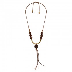 Collar con cuentas de madera marrones y barra metálica dorada