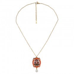 Collar con Marco de Madera Naranja de Frida Kahlo y Perla
