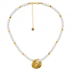 Necklace with Pearls & Gold Textured Disc