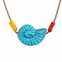 Collana estiva con Conchiglia in Acrilico Turchese su Cordoncino Rosso
