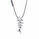 Collier avec Pendentif en Métal Argenté en Forme d'Arête de Poisson sur Cordon Noir