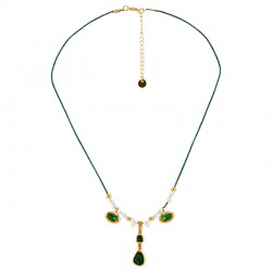 Collar Con Perlas, Cristales Geométricos Verdes Y Abalorios