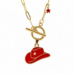 Collar de oro con sombrero de vaquero esmaltado en rojo y cierre en T