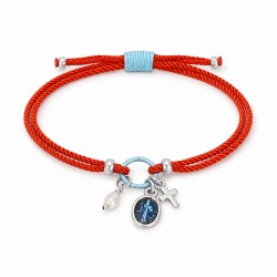 Bracelet avec pendentif en forme de croix et d'ovale sur cordon rouge