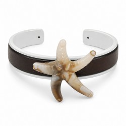 Pulsera Tipo Brazalete con Estrella de Mar en Color Crudo sobre Cordón de Cuero Plano