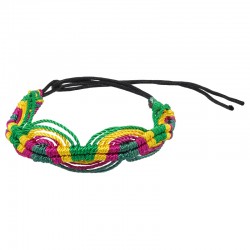 Wavy Friendship Bracelet with Green Macramé Pattern