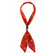 Collana con Sciarpa a Fiori Rossa e Cubo Nero