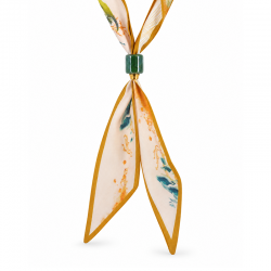 Collier avec Foulard à Motifs Floraux et Cube Vert
