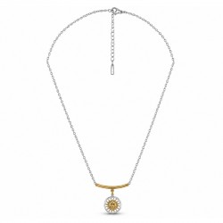 Collar con moneda de sol dorada y barra tubular en cadena de plata