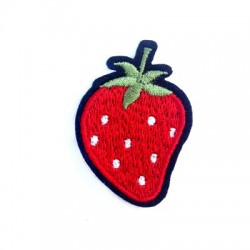 Fabric Strawberry 32x46mm