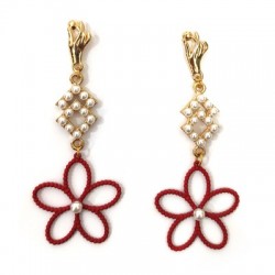 Colgante de Metal Latón Efecto Goma Flor con Perla 30mm
