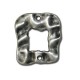 Intercalaire Carré Martelé en Métal/Zamac, 25x22mm
