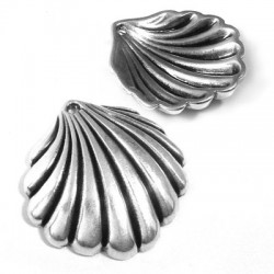 Zamak Pendant Clam 30x31mm (Ø 1.8mm)