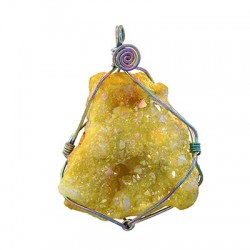 Pendentif en Géodes Semi-Précieuses avec fil 43 x 40 mm