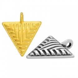 Zamak Charm Triangle 20mm